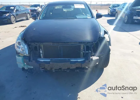 2013 Infiniti G37 Journey z USA, uszkodzony, nr VIN JN1CV6AP4DM300655